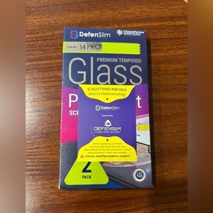 Tempered Glass Screen Protector for iPhone 14 Pro - Black